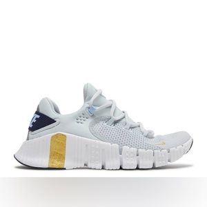 Nike Free Metcon 4 Premium - light blue and gold
